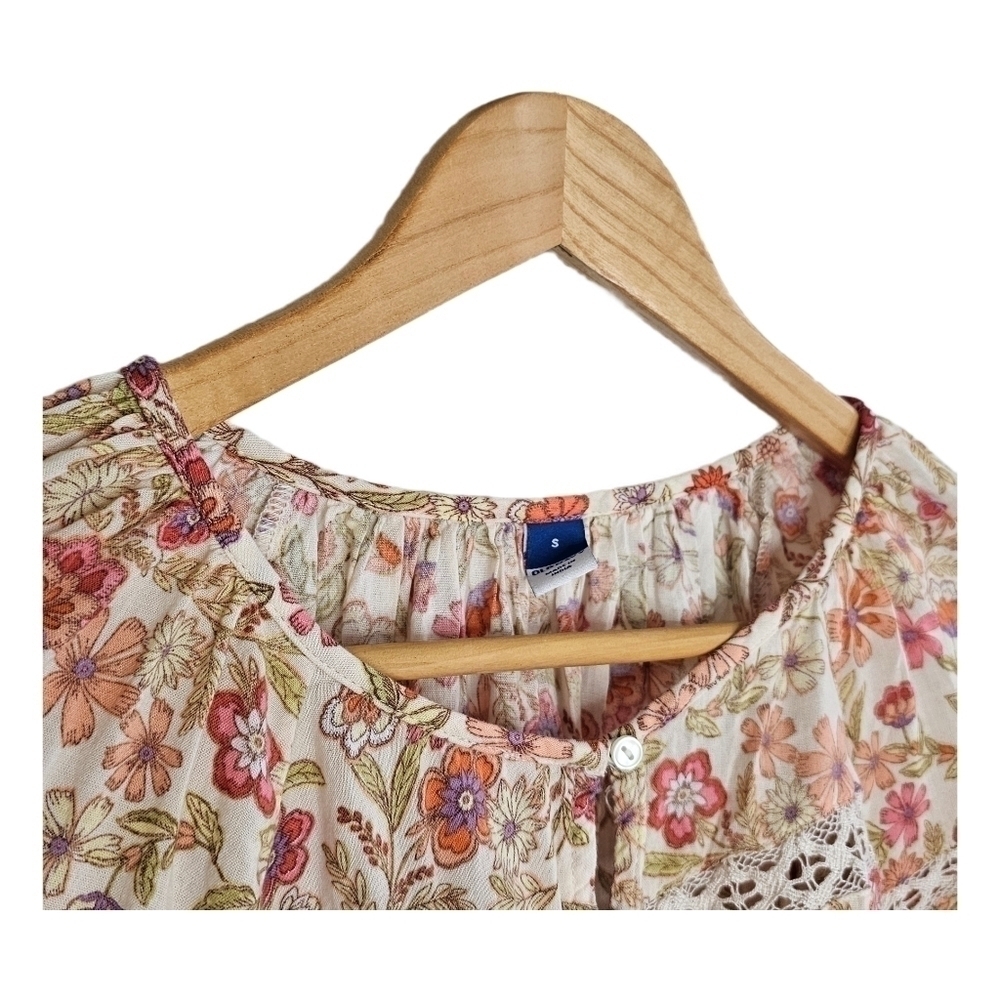 Old Navy bohemian floral puff sleeve top size small - Picture 2 of 9